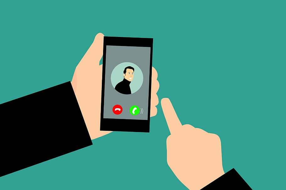 Smartphone call answer contact